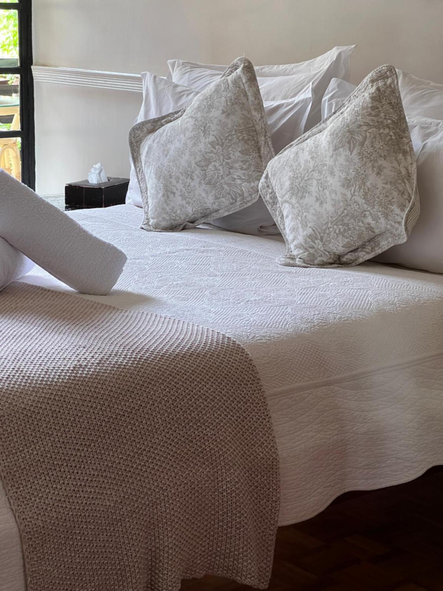 Hob House Hotel Gachie ภายนอก รูปภาพ